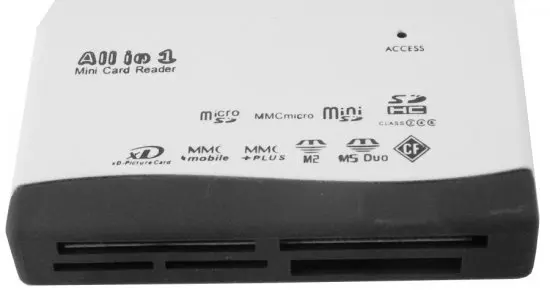 קורא כל הכרטיסי זיכרון לחיבור USB 2.0 מבית GoldTouch